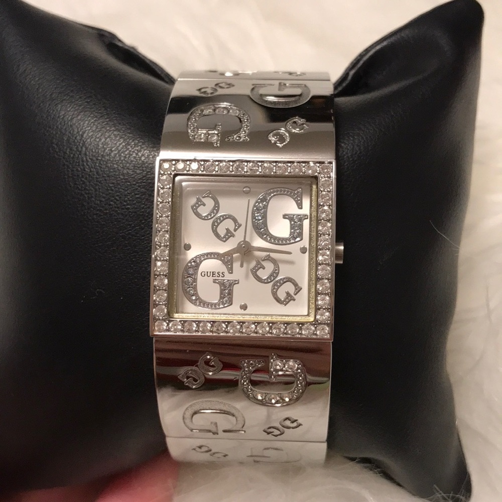 GUESS Watch